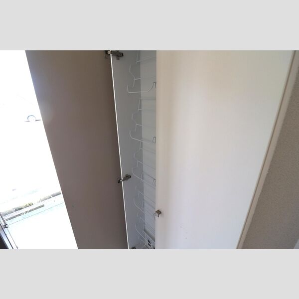 玄関 (シューズボックス)