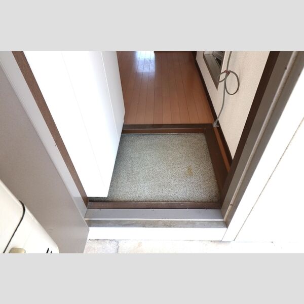 玄関 (玄関入口)