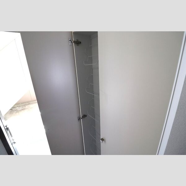 玄関 (シューズボックス)