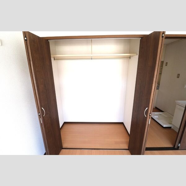 収納 (クローゼット)