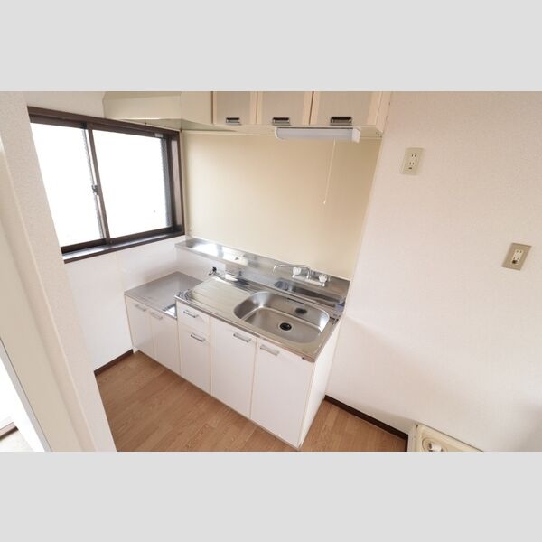 キッチン (キッチン)