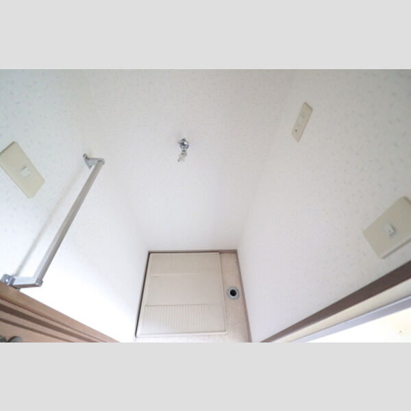 その他設備 (洗濯機置場)
