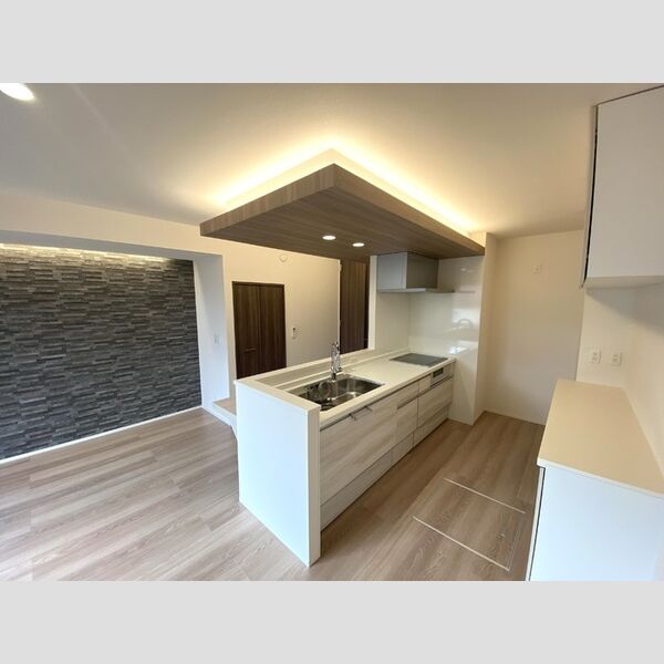 キッチン (システムキッチン)