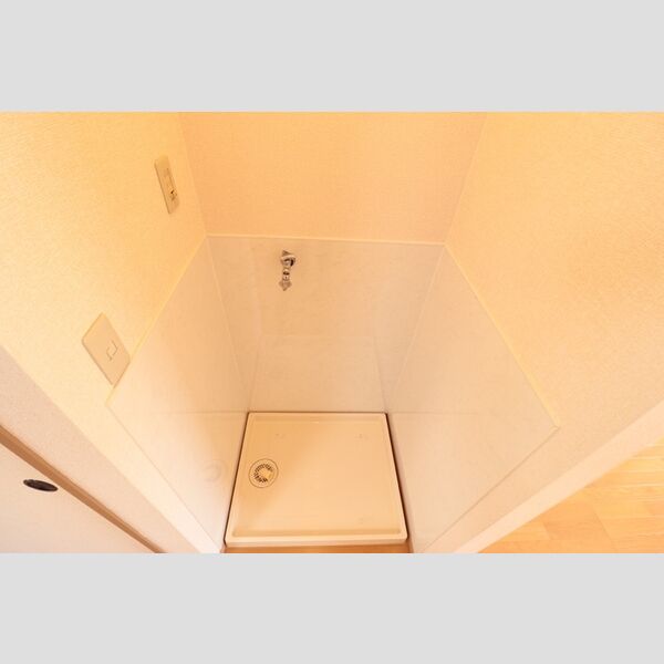 その他 (洗濯機置場)