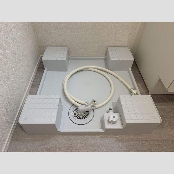 その他 (洗濯機置き場)