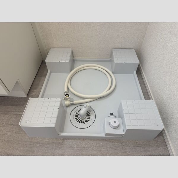 その他 (洗濯機置き場)