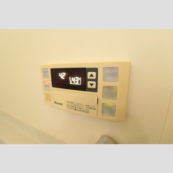 その他 (給湯器設定パネル)