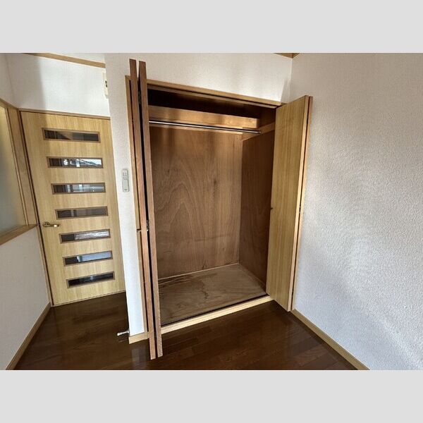 収納 (クローゼット)