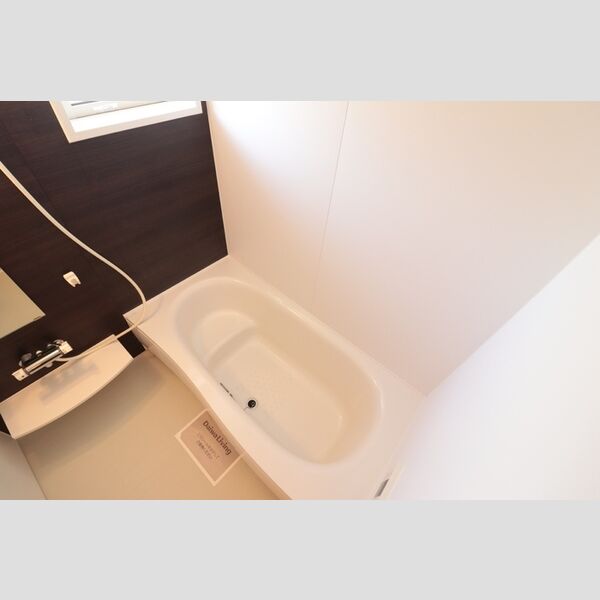 バス (一坪バス)