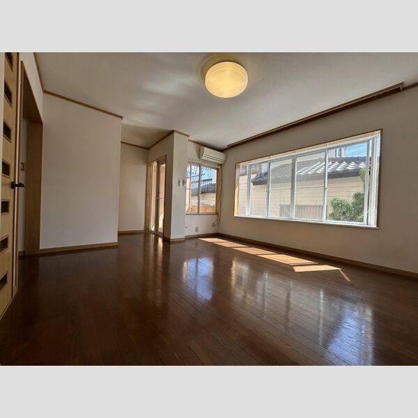 居室・リビング (洋室)