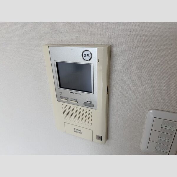 その他設備 (オートロック付きモニターホン)