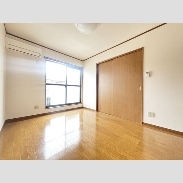 居室・リビング (洋室)