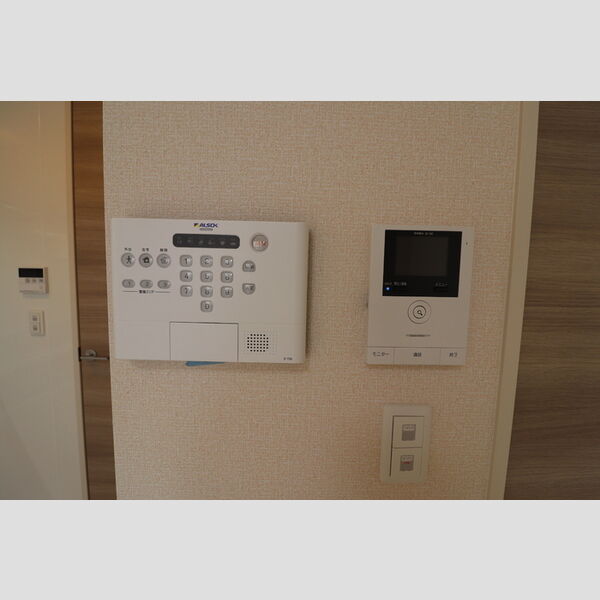 その他設備 (TVインターホン、ALSOK)
