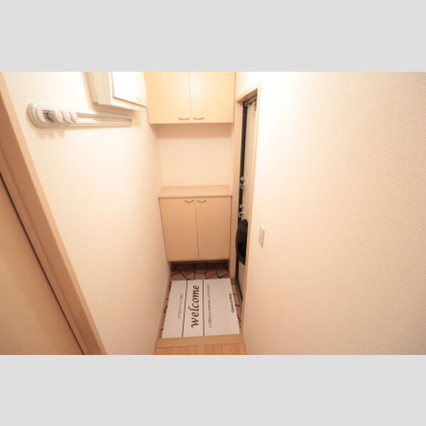 玄関 (玄関)