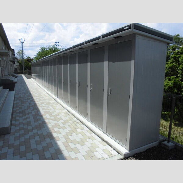 現地周辺 (物置)