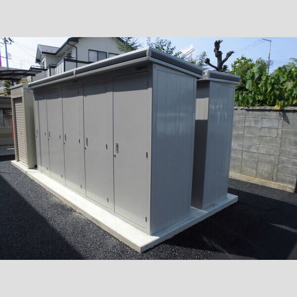 現地周辺 (物置)