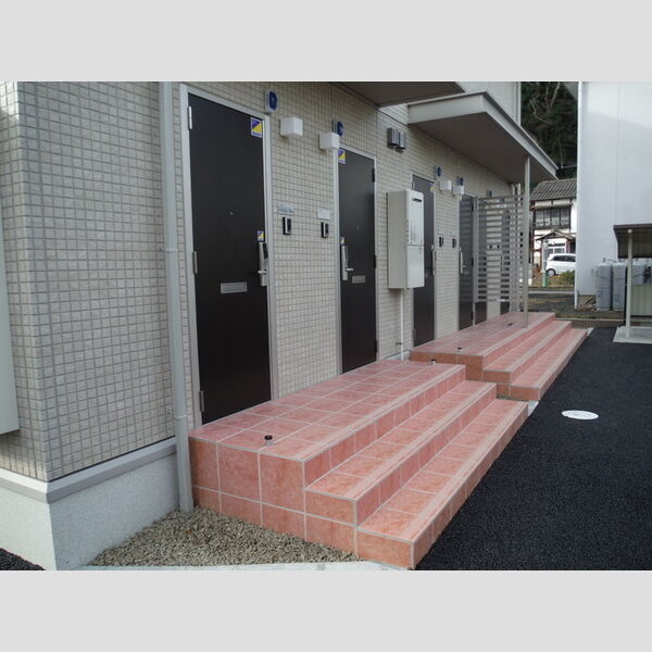 エントランス (エントランス)