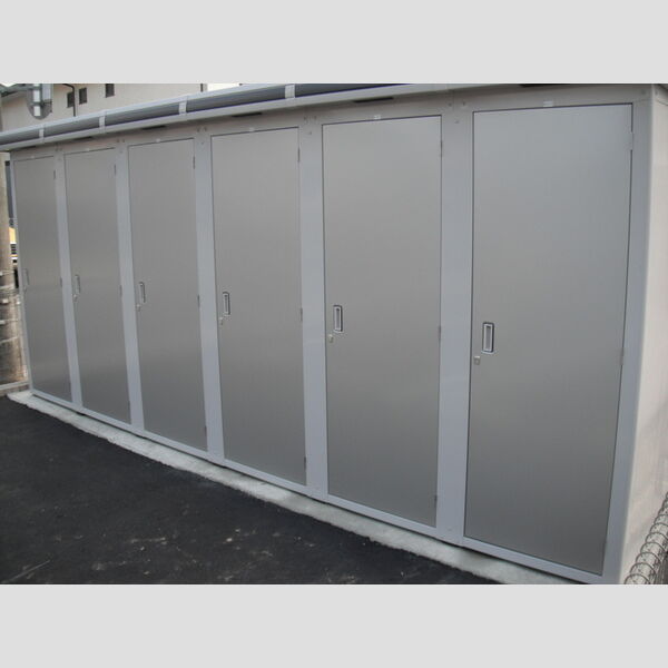 現地周辺 (物置)