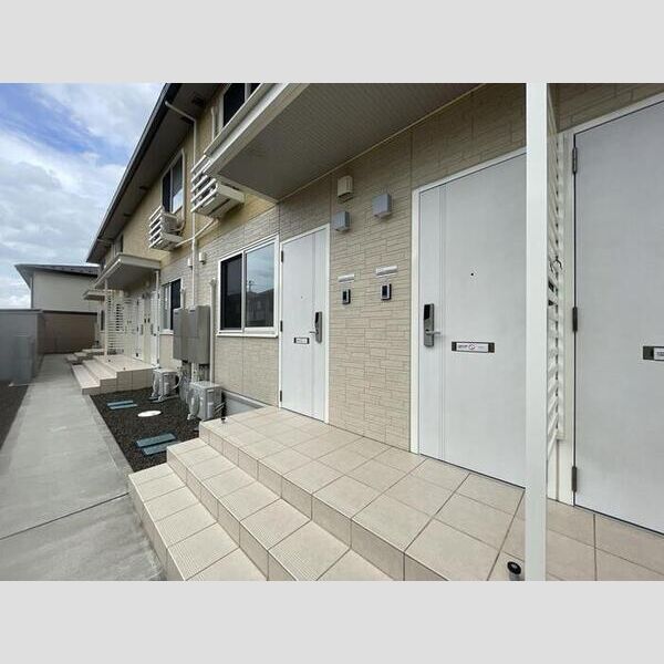 現地周辺 (共用廊下)