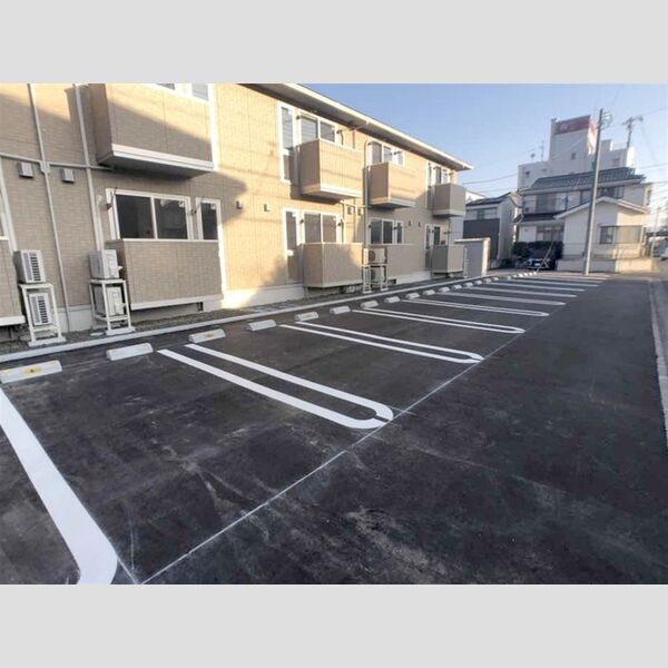 駐車場 (駐車場)