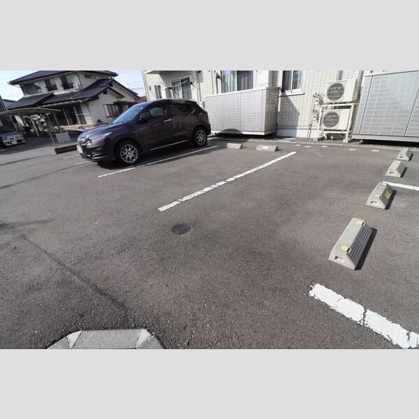 駐車場 (駐車場)