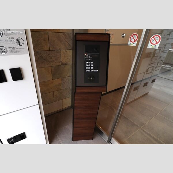 現地周辺 (オートロック)