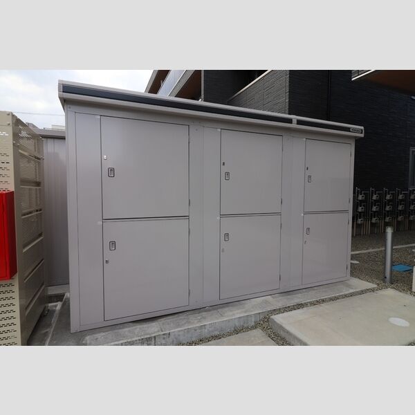 現地周辺 (物置)