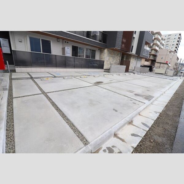 駐車場 (駐車場)