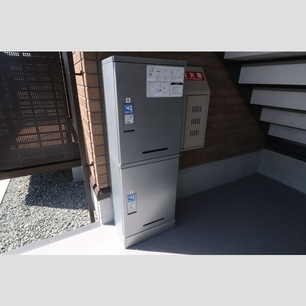 現地周辺 (宅配ボックス)