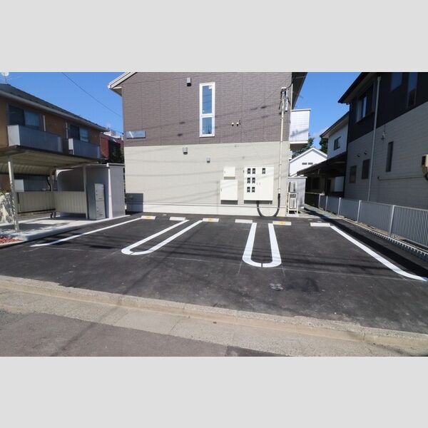 駐車場 (駐車場)