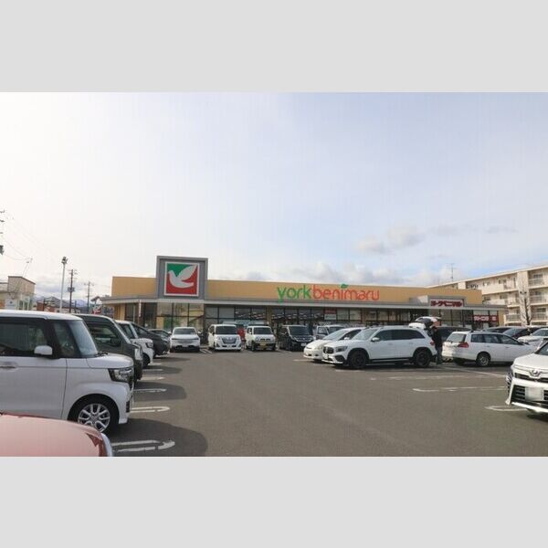 現地周辺 (ヨークベニマル笹谷店)