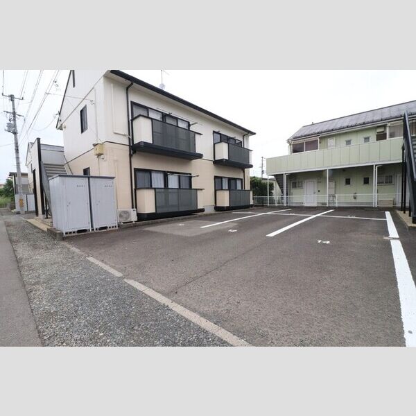 駐車場 (駐車場)