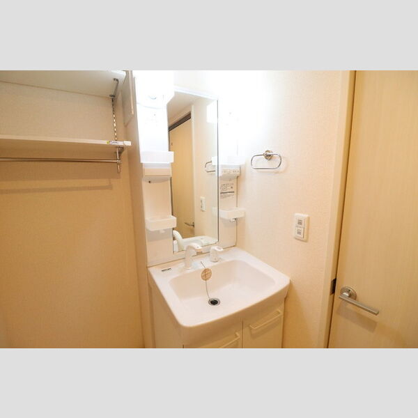 洗面所 (洗面化粧台)