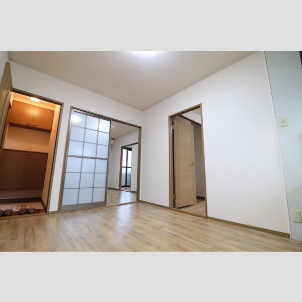 居室・リビング (DK)