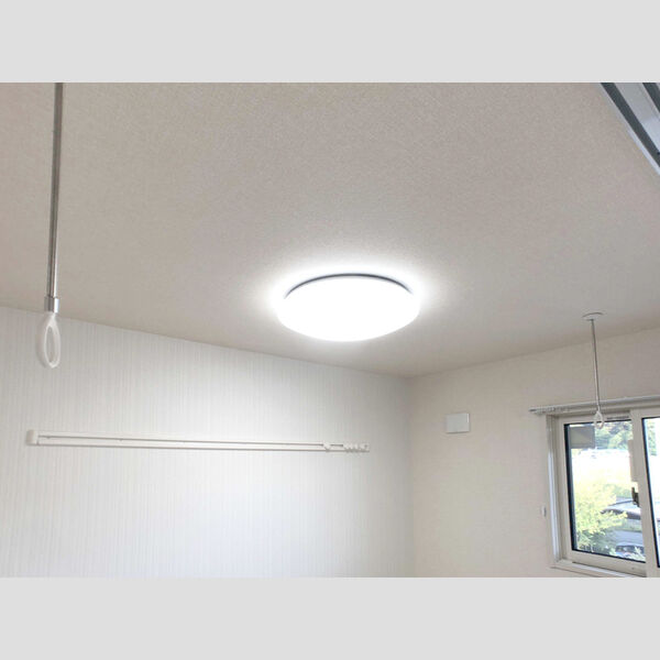 その他 (室内物干し)