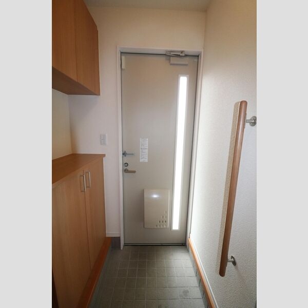 玄関 (玄関(中))