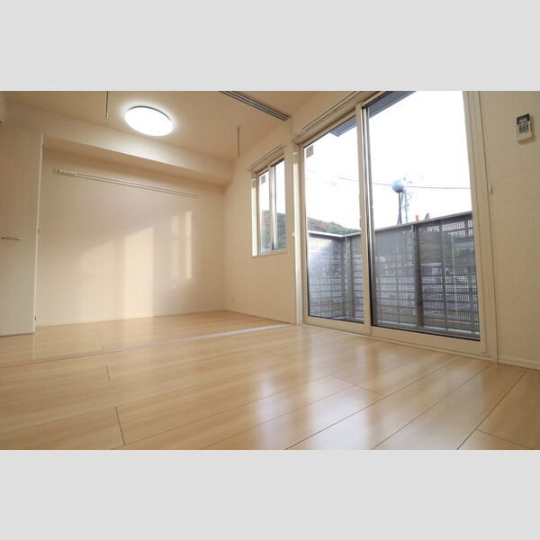 居室・リビング (DK)