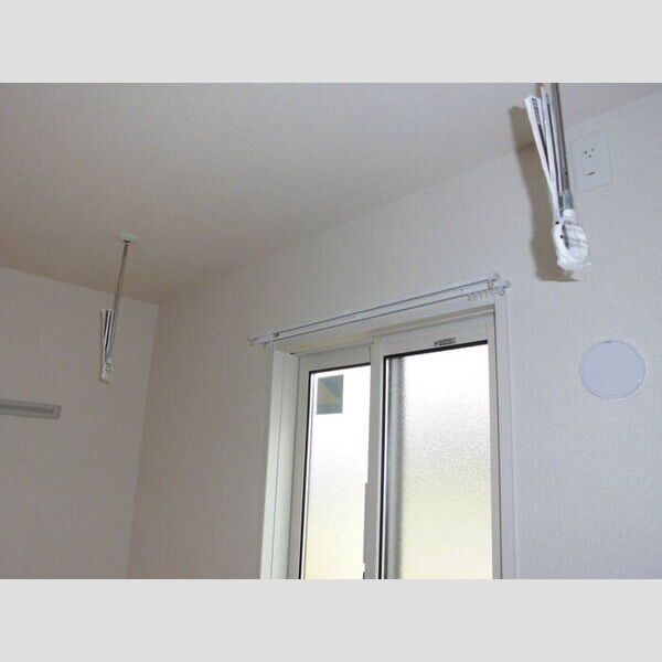 その他 (室内物干し)