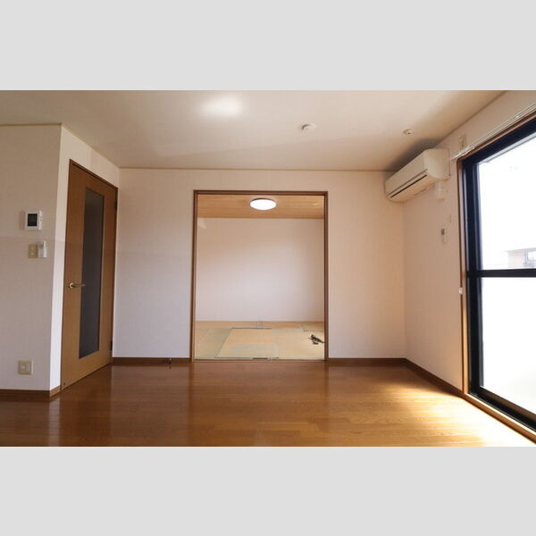 居室・リビング (DK)