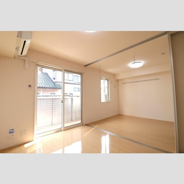 居室・リビング (DK)