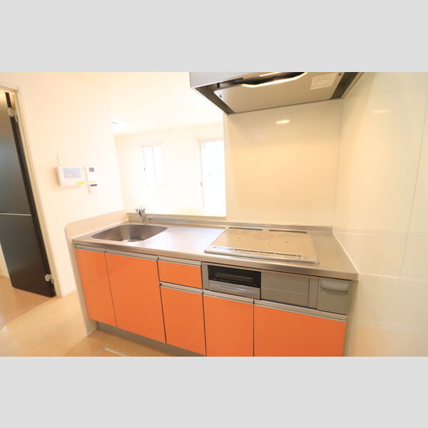 キッチン (IHクッキングヒーター付き対面キッチン)