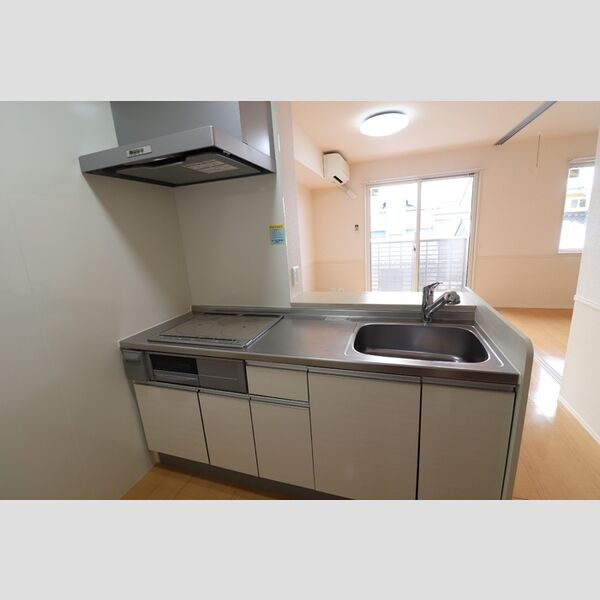 キッチン (IHクッキングヒーター付き対面式キッチン)