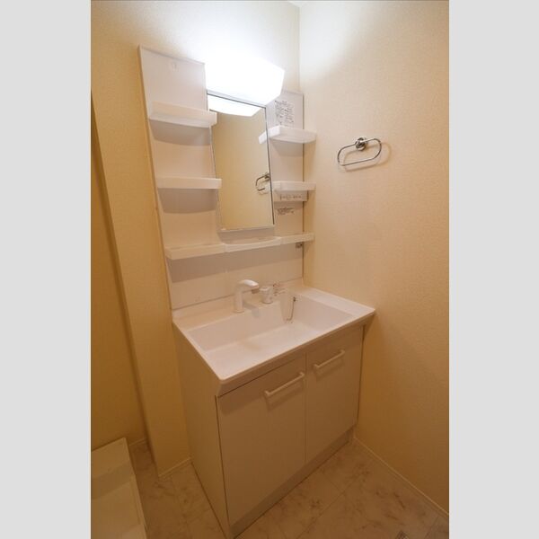 洗面所 (洗面化粧台)