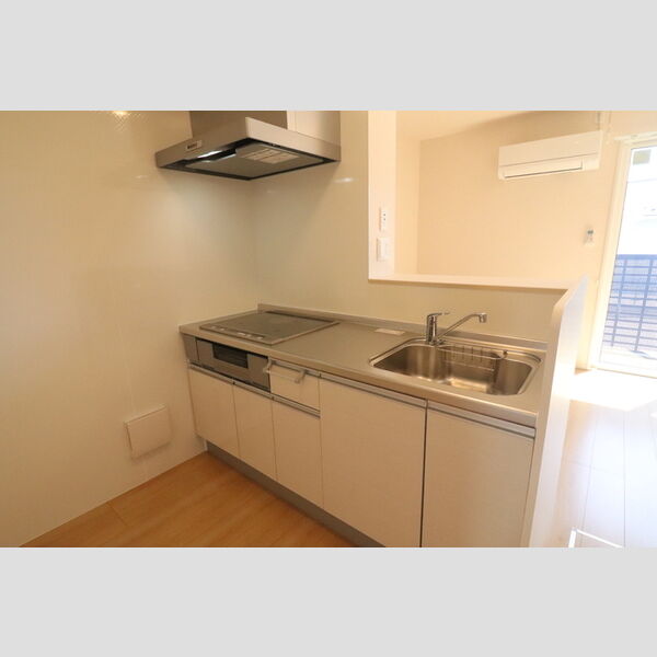 キッチン (IHクッキングヒーター付キッチン)