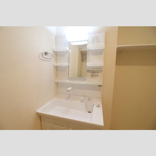 洗面所 (洗面化粧台)