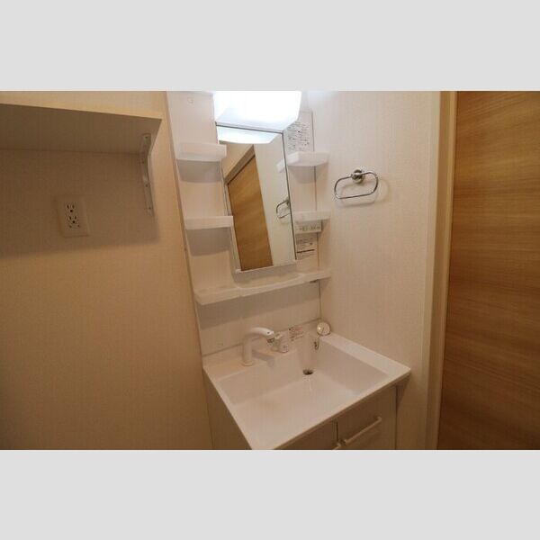 洗面所 (洗面化粧台)
