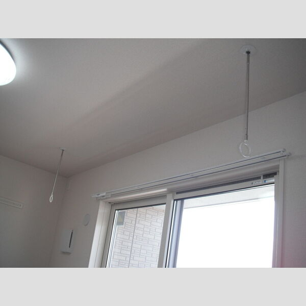 その他 (室内物干し)