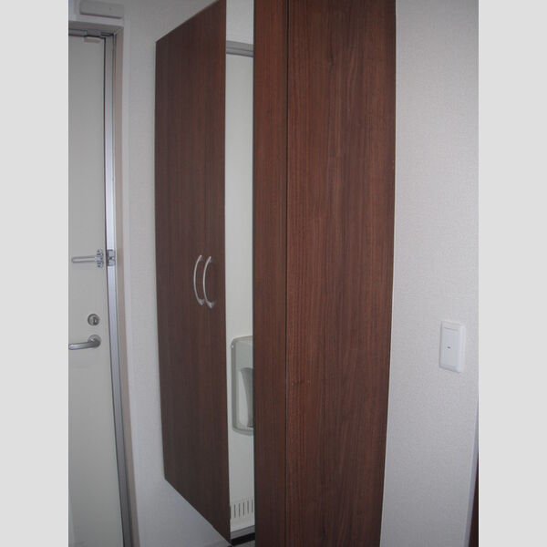 玄関 (シューズBOX)