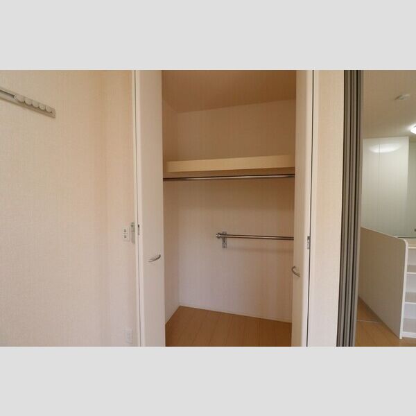 収納 (クローゼット)