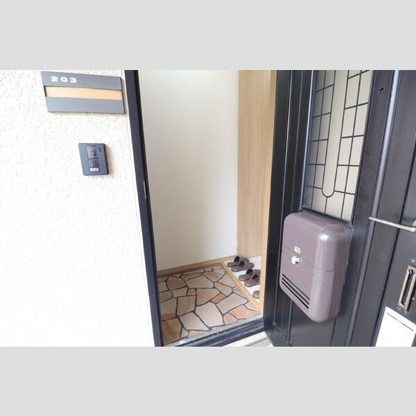 玄関 (玄関)